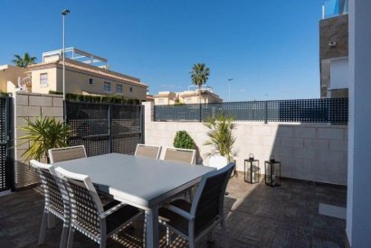 Вторичная недвижимость - Двухквартирный дом - Orihuela costa - Los Dolses