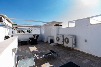 Вторичная недвижимость - Двухквартирный дом - Orihuela costa - Los Dolses