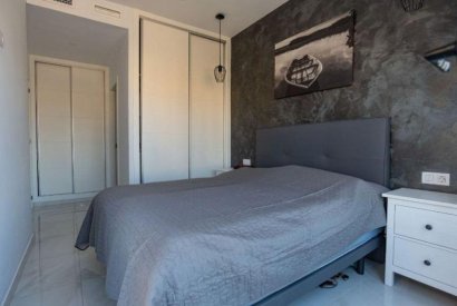 Вторичная недвижимость - Двухквартирный дом - Orihuela costa - Los Dolses