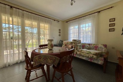 Sale - Villa - Orihuela costa - Cabo Roig