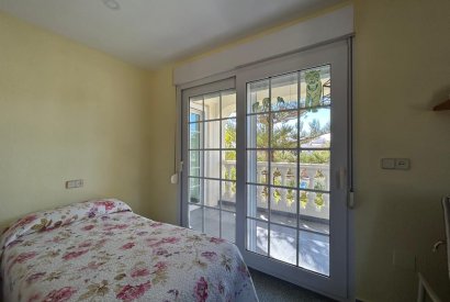 Sale - Villa - Orihuela costa - Cabo Roig