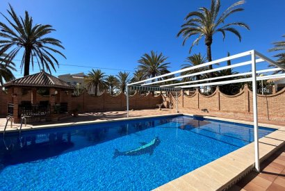 Sale - Villa - Orihuela costa - Cabo Roig