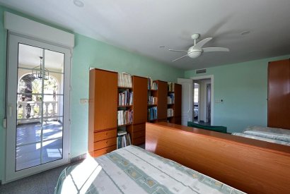 Sale - Villa - Orihuela costa - Cabo Roig