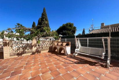 Sale - Villa - Orihuela costa - Cabo Roig
