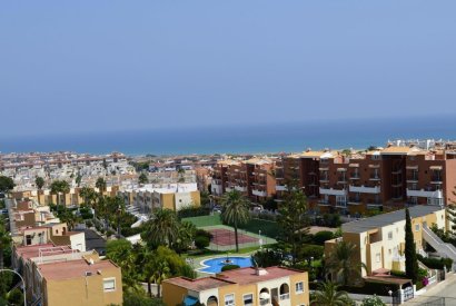 Вторичная недвижимость - квартира - Torrevieja - La Mata