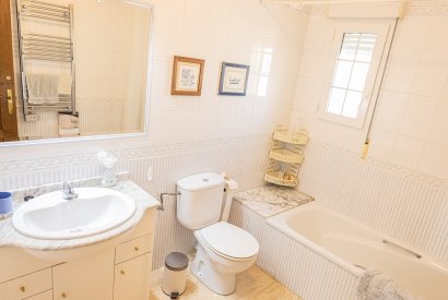 Sale - Villa - Cabo Roig