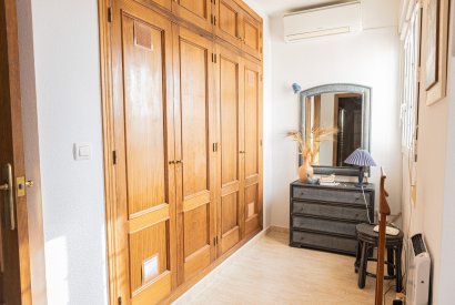 Sale - Villa - Cabo Roig