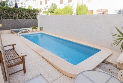 Sale - Villa - Cabo Roig