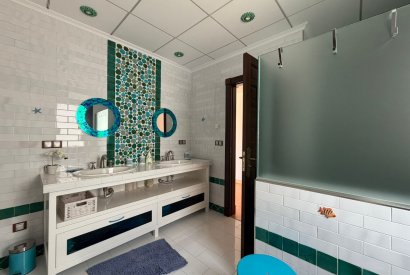 Sale - Villa of luxury - Cabo Roig