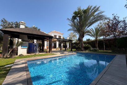 Sale - Villa of luxury - Cabo Roig