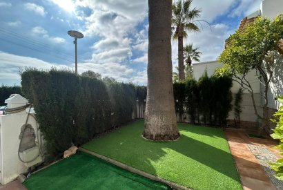 Вторичная недвижимость - Двухквартирный дом - Orihuela costa - Villamartín Golf Resort