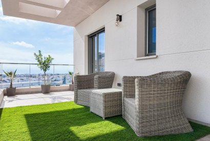 Вторичная недвижимость - Квартира на последнем этажe - Orihuela costa - La Zenia