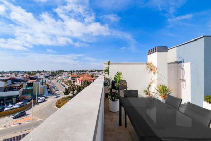 Вторичная недвижимость - Квартира на последнем этажe - Orihuela costa - La Zenia