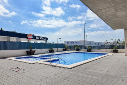 Вторичная недвижимость - Квартира на последнем этажe - Orihuela costa - La Zenia