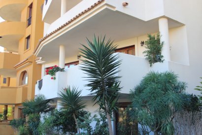 Вторичная недвижимость - квартира - Torrevieja - Punta Prima