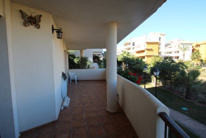 Вторичная недвижимость - квартира - Torrevieja - Punta Prima