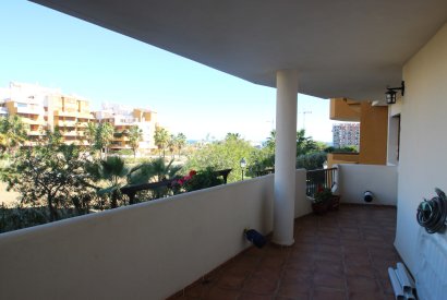 Вторичная недвижимость - квартира - Torrevieja - Punta Prima