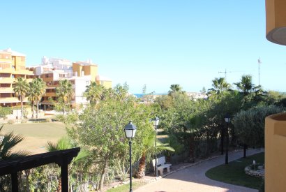 Вторичная недвижимость - квартира - Torrevieja - Punta Prima