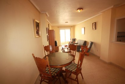 Вторичная недвижимость - квартира - Torrevieja - Centro Ciudad