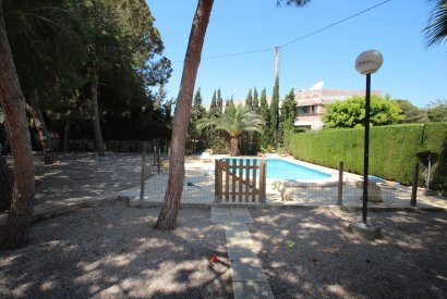 Sale - Villa - Orihuela costa - Cabo Roig