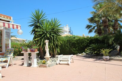 Sale - Villa - Orihuela costa - Cabo Roig