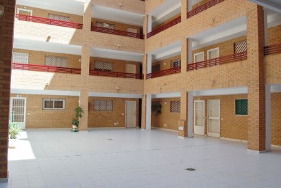 Вторичная недвижимость - квартира - Torrevieja - Centro Ciudad