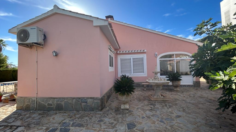 Villa - Sale - Orihuela costa - Cabo Roig